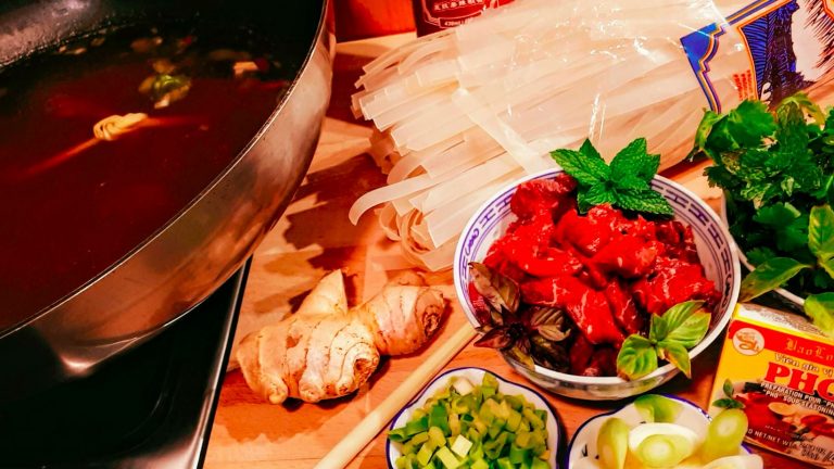 Phô Bô "Soupe Vietnamienne au bœuf "cours de cuisine grenoble
